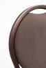„Venice” nevű, barna kárpitozású bankettszék, barna vázzal